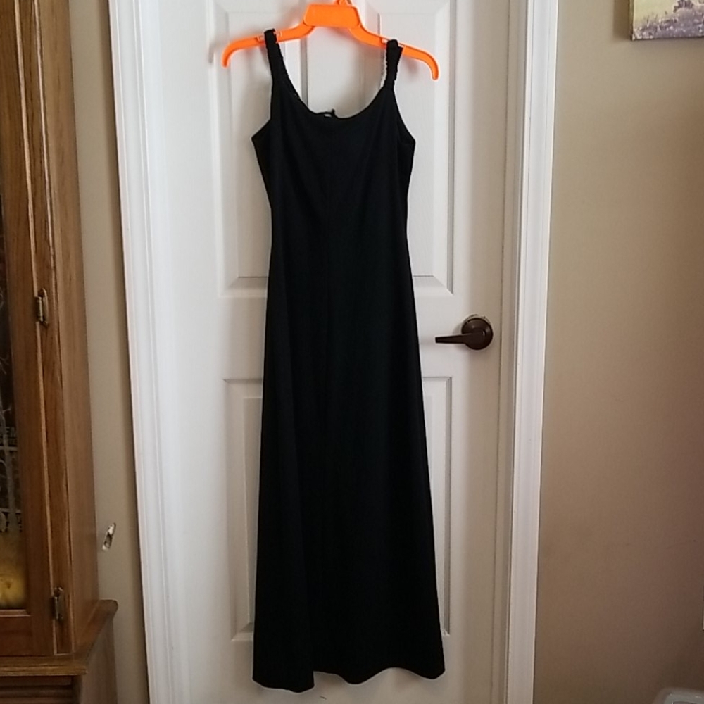 Black maxi dress with BLT in bra